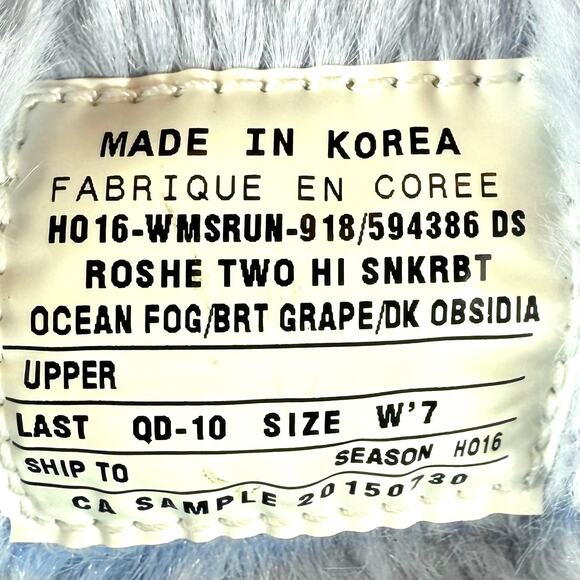 Rare Nike Roshe Run Hi Sneaker Winter Boots SAMPLE Womens Size 7 - Picture 2 of 11